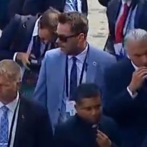 Meet your Posher, Eric